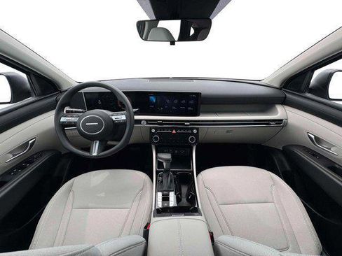 New 2026 Hyundai Tucson SEL image 13