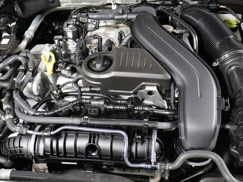 Used 2023 Volkswagen Jetta S image 13