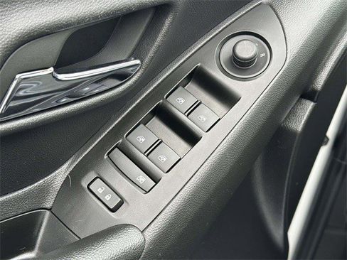 Certified 2022 Chevrolet Trax LT w/ Sport Edition image 14