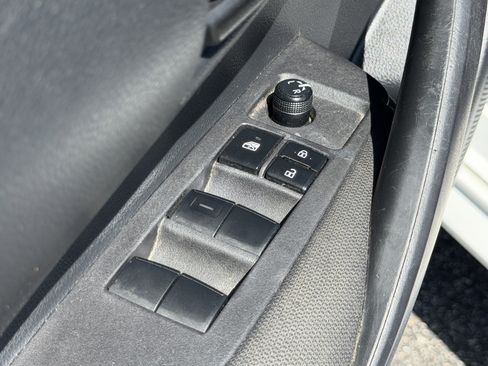 Used 2024 Toyota Corolla LE FWD image 14