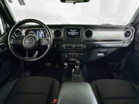 Used 2019 Jeep Wrangler Sport AWD/4WD image 27