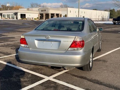 Used 2006 Toyota Camry XLE image 13
