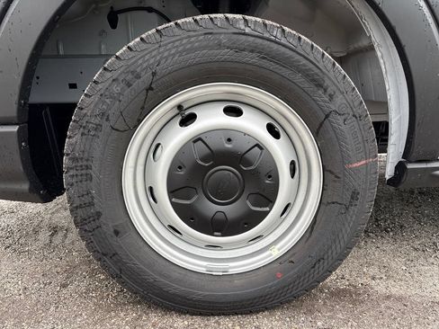 New 2026 Ford Transit 250 148 Medium Roof RWD image 14