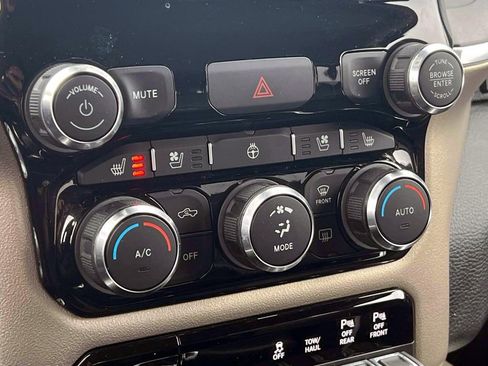 Certified 2021 RAM 1500 Laramie image 31