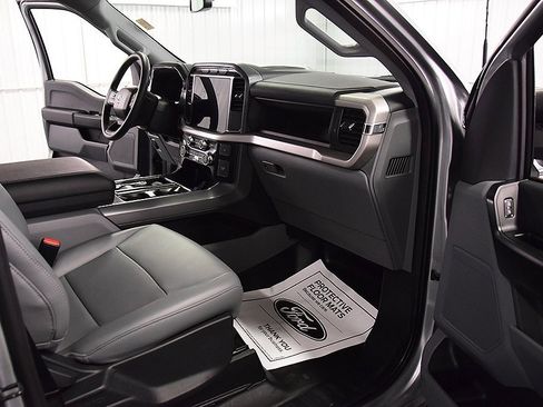 Used 2023 Ford F150 Lightning Pro image 31