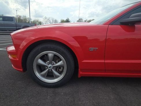 Used 2006 Ford Mustang GT image 18