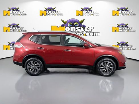 Used 2016 Nissan Rogue SL image 4