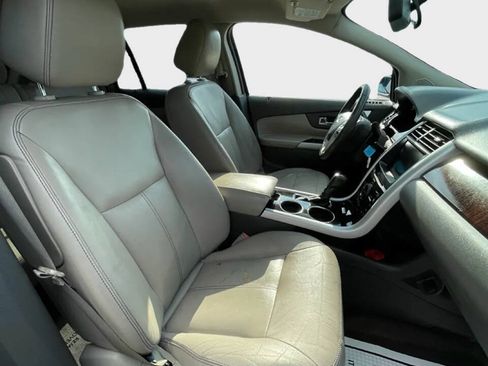 Used 2013 Ford Edge Limited FWD image 11