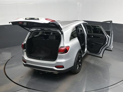 Certified 2020 Kia Sorento EX image 29