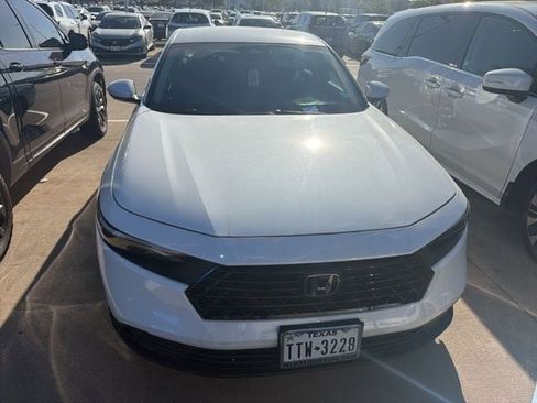 Used 2024 Honda Accord LX image 8