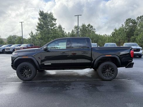 New 2026 GMC Canyon Elevation w/ Convenience Package RWD image 24