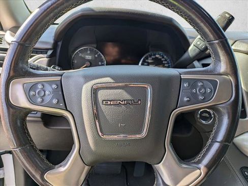 Used 2019 GMC Yukon Denali w/ Open Road Package image 14