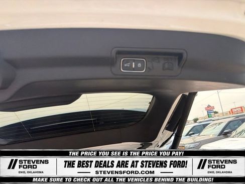 Used 2025 Ford Explorer ST-Line w/ ST-Line Street Pack AWD/4WD image 36