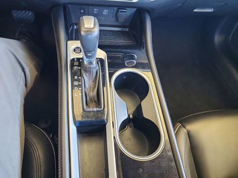 Used 2024 Nissan Altima 2.5 SR w/ SR Premium Package FWD image 20