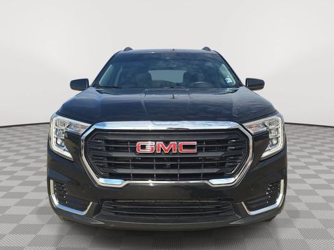 Used 2022 GMC Terrain SLE w/ Driver Convenience Package FWD image 2