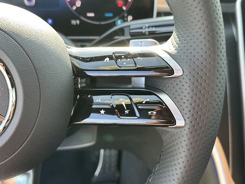 Used 2024 Mercedes-Benz CLE 300 4MATIC Cabriolet image 22