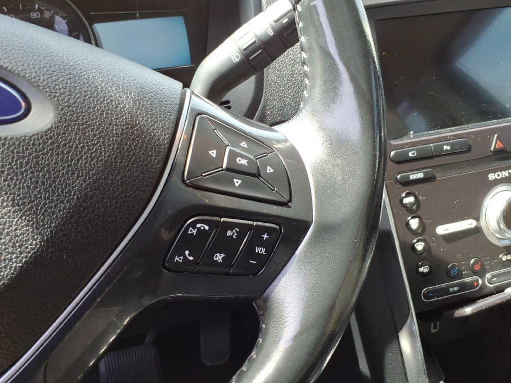 Used 2019 Ford Explorer Limited w/ Limited Luxury Package AWD/4WD image 15