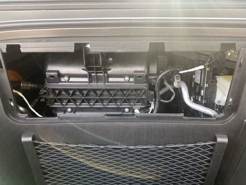 New 2026 Kia EV9 Light image 13