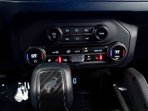 Used 2024 Ford Bronco Raptor w/ Interior Carbon Fibre Pack AWD/4WD image 26