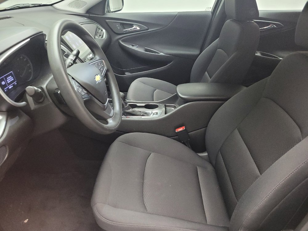 Used 2023 Chevrolet Malibu LS FWD image 17