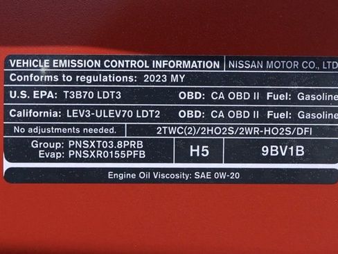 Used 2023 Nissan Frontier SV image 31