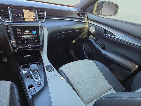 Used 2022 INFINITI QX55 Essential w/ Proassist Package image 12