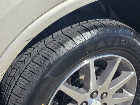 Used 2015 Buick Enclave Leather image 37