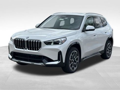New 2026 BMW X1 xDrive28i w/ Technology Package AWD/4WD image 5