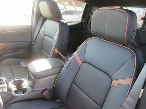 New 2026 GMC Canyon AT4 w/ Technology Plus Package image 12