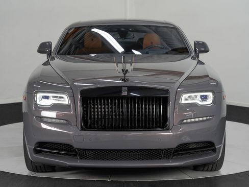 Used 2018 Rolls-Royce Wraith image 12
