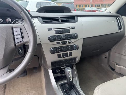 Used 2011 Ford Focus SEL w/ 301A Rapid Spec Order Code FWD image 17
