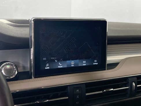 Used 2020 Lincoln Corsair AWD w/ Equipment Group 101A image 13