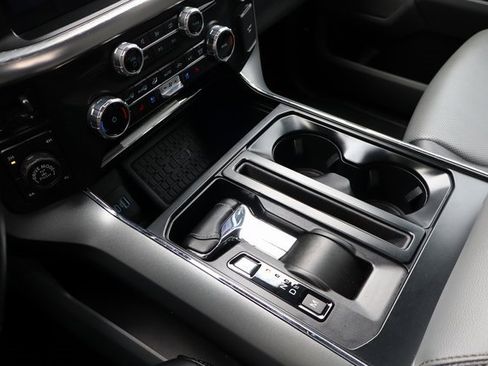 Used 2023 Ford F150 Lariat w/ Equipment Group 502A High image 28