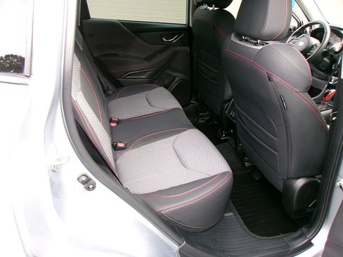 Used 2023 Subaru Forester Sport image 12