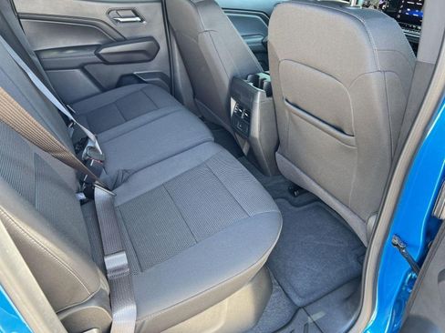 Certified 2024 Chevrolet Colorado LT w/ LT Convenience Package II image 30