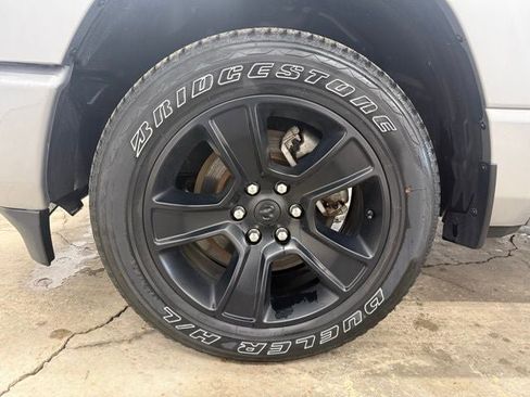 Used 2023 RAM 1500 Big Horn AWD/4WD image 27