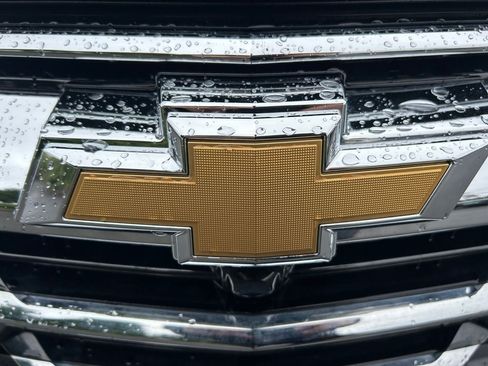 Used 2025 Chevrolet Equinox LT AWD/4WD image 34