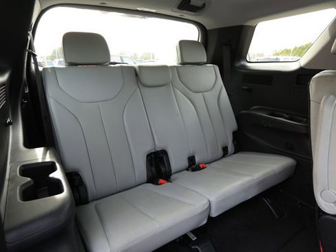 Used 2024 Hyundai Palisade SEL image 62