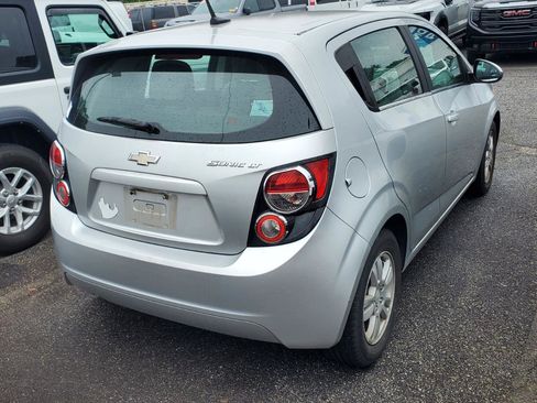 Used 2014 Chevrolet Sonic LT FWD image 9