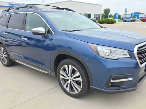 Used 2022 Subaru Ascent Touring AWD/4WD image 7
