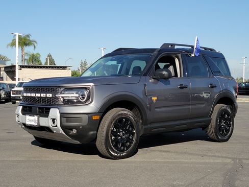 Certified 2025 Ford Bronco Sport Badlands image 16