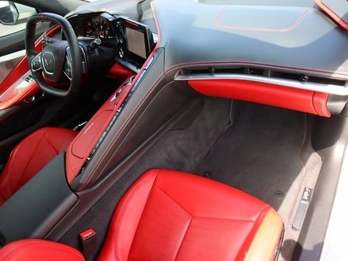 Certified 2024 Chevrolet Corvette Stingray Premium Conv w/ 3LT image 28