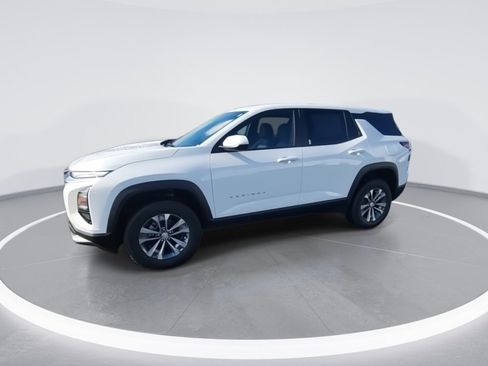 New 2026 Chevrolet Equinox LT w/ Convenience Package II image 4