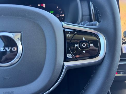 New 2026 Volvo XC90 T8 Ultra w/ Protection Package Premier AWD/4WD image 15