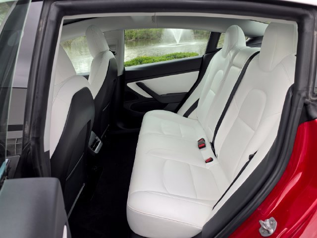 Used 2020 Tesla Model 3 Performance AWD/4WD image 27