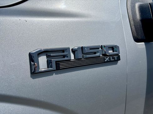 Used 2015 Ford F150 XLT w/ Equipment Group 302A Luxury AWD/4WD image 22