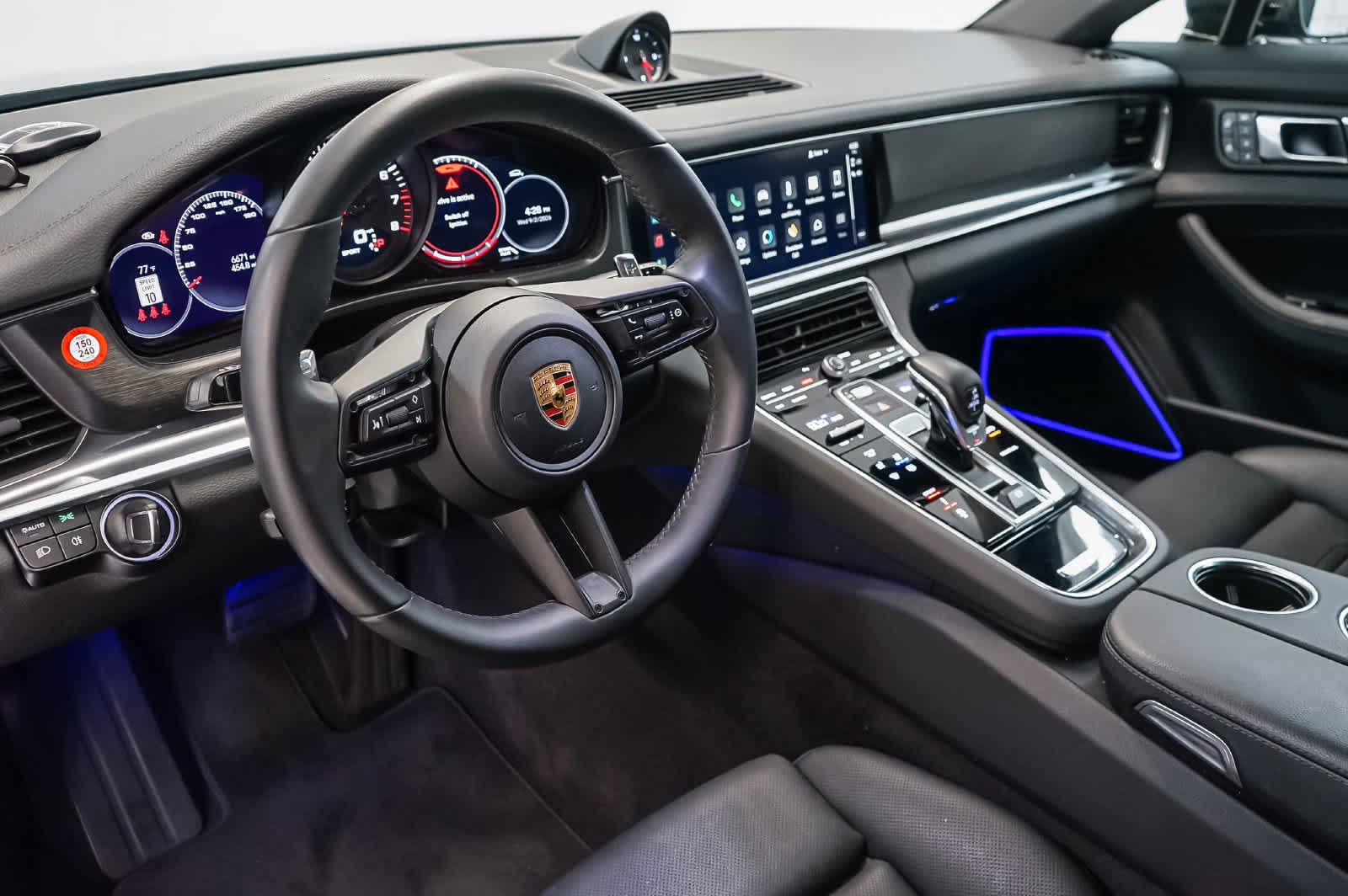 Certified 2023 Porsche Panamera Platinum Edition RWD image 4