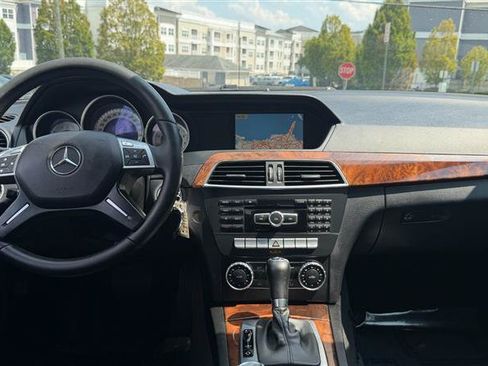 Used 2013 Mercedes-Benz C 300 Luxury 4MATIC Sedan image 26