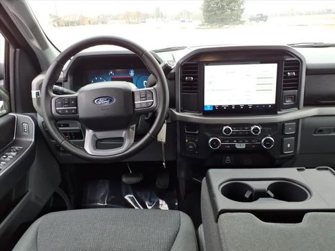 Used 2025 Ford F150 XLT w/ Equipment Group 301A Standard image 18