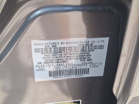 Certified 2025 Nissan Kicks SR FWD image 30